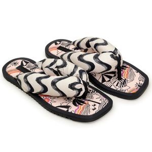 NWT Farm Rio Stripes Puffy Flip Flop - Size 7
